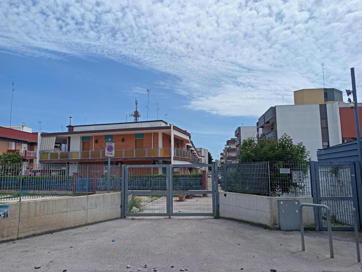 Divenere Carbonara - Locazione Turistica Apartment Bari Luaran gambar