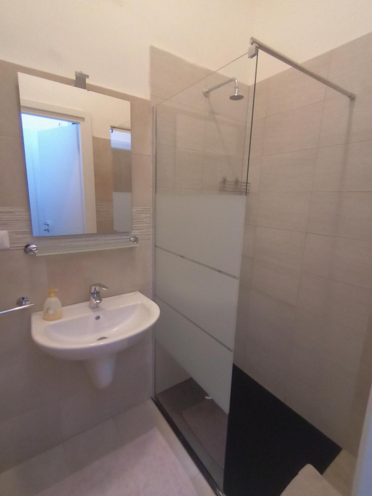 Divenere Carbonara - Locazione Turistica Apartment Bari Luaran gambar